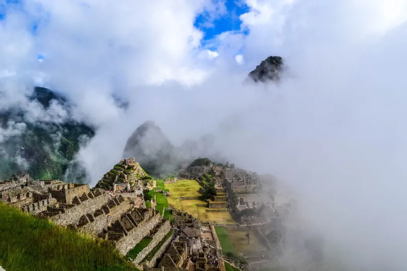 Ein Blick auf den Machu Picchu in Peru