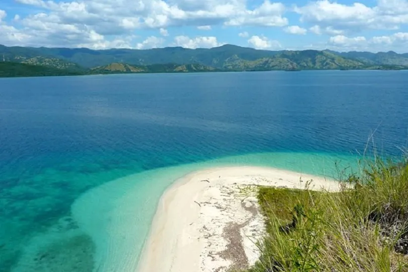 Strand auf Flores