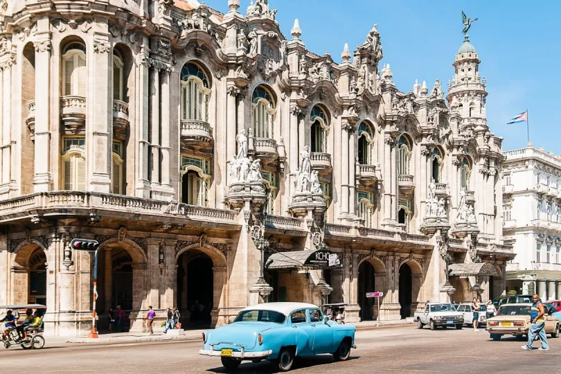 Prachtvolle Gebäude in Havanna