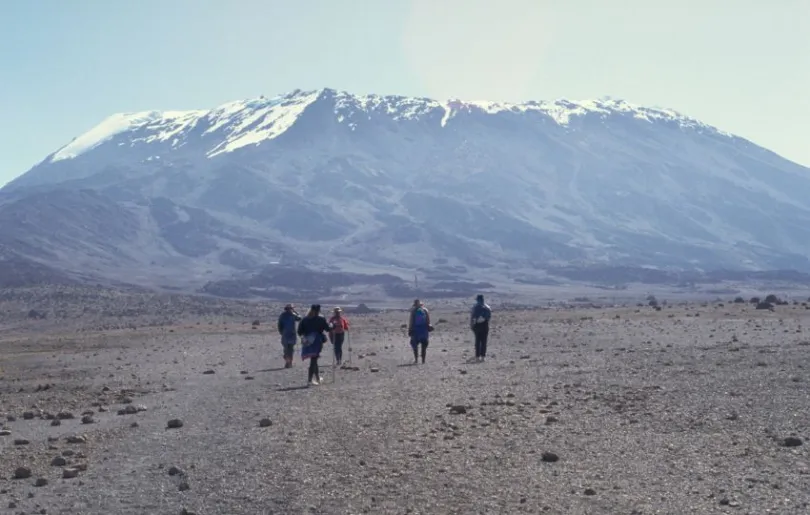 Entdecke den West Kilimanjaro auf deinen Tansania Flitterwochen