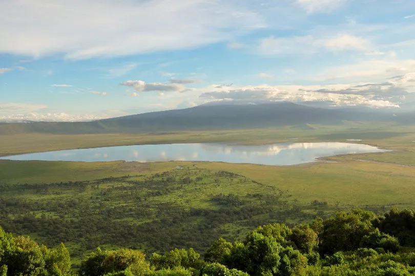 Entdecke den Ngorongoro Krater auf deiner Camping Safari Tansania