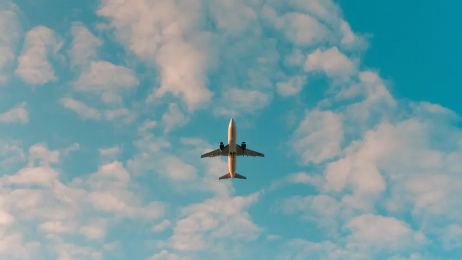 Mit einem Direktflug reist es sich entspannetr